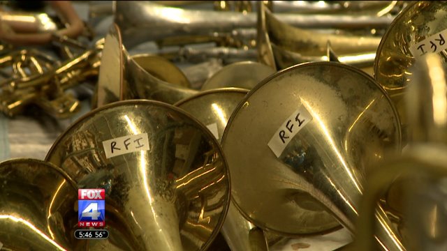 Turning instruments into “Art that Blows”